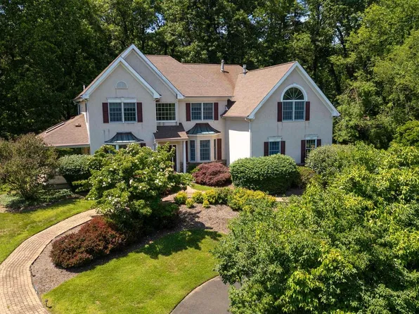 2160 Huntingdon Rd, Huntingdon Valley, PA 19006