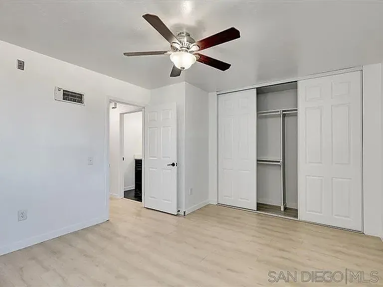 1124 Eureka St #17 — Photo 8