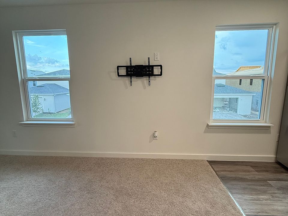 Pre-installed base for TV