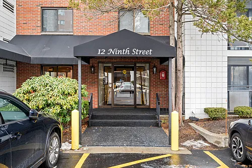 12 9th St #502 Photo 1