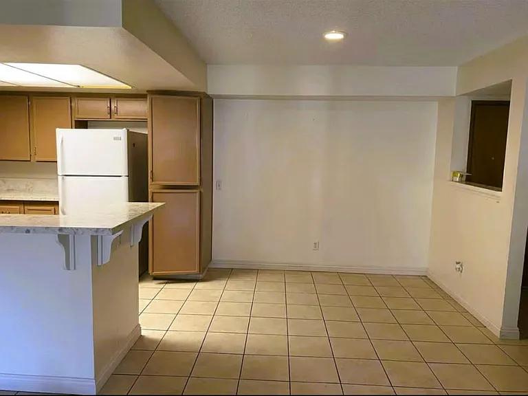5885 El Cajon Blvd #112 — Photo 13