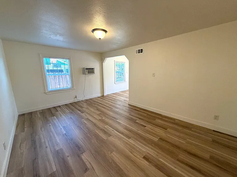 877 Eleanor Ave — Photo 11