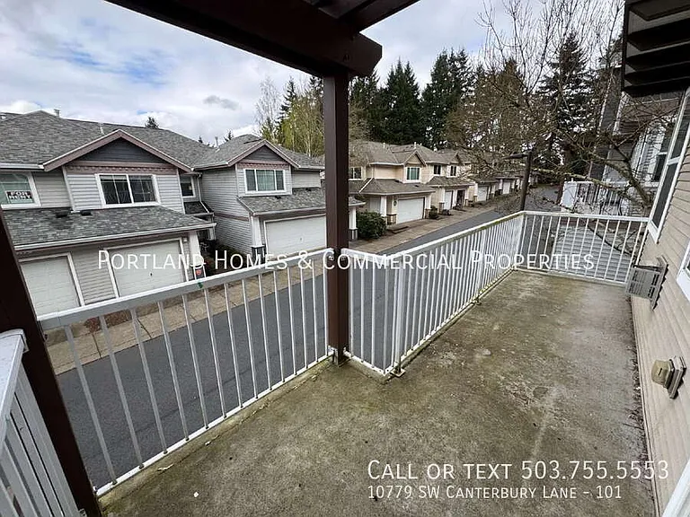 10779 SW Canterbury Ln #101 — Photo 6