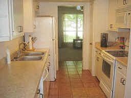 5th image of 2006 Garden Oaks Dr