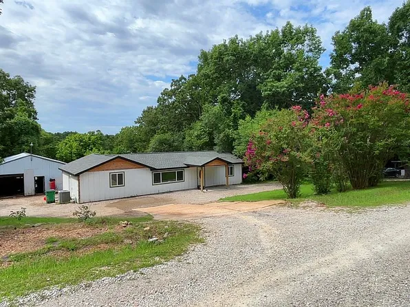 104 Sarazan Pl, Gamaliel, AR 72537