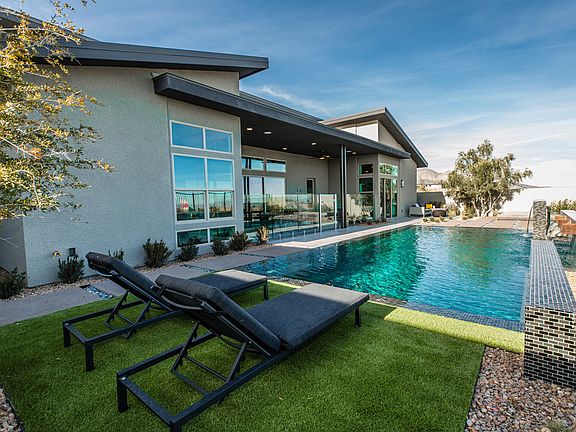 PLAN 1 - BACKYARD