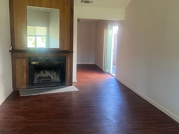 4th image of 5527 E Knoll Dr