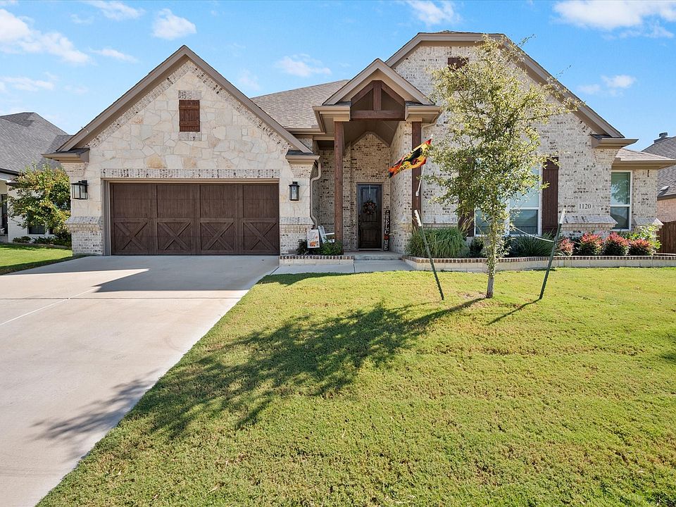 1st image of 1120 Crown Valley Dr