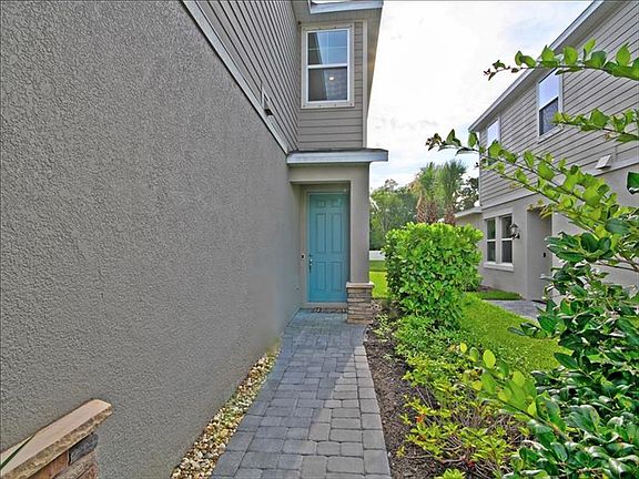 3rd image of 15042 Blue Quaker Pl