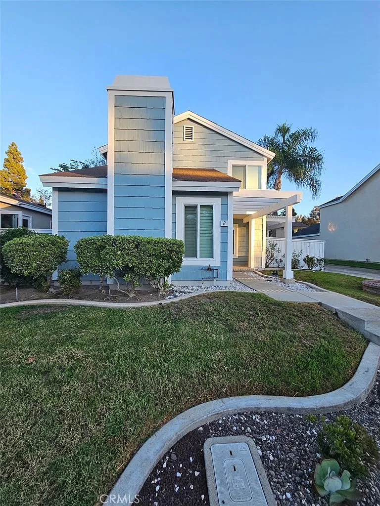 3 bed, 2.5 bath, 1571 sqft, $5,000 — Photo 3