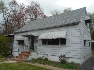 408 W Brookhaven Rd, Brookhaven, PA 19015