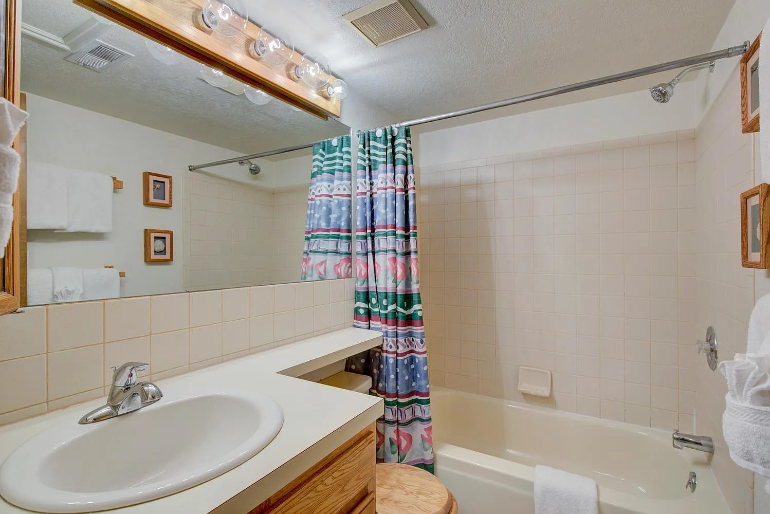 Studio, 420 sqft, $2,000 — Photo 3
