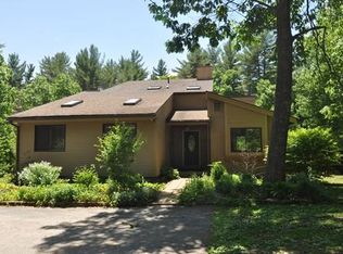 1080 Lincoln Rd, Oakham, MA 01068