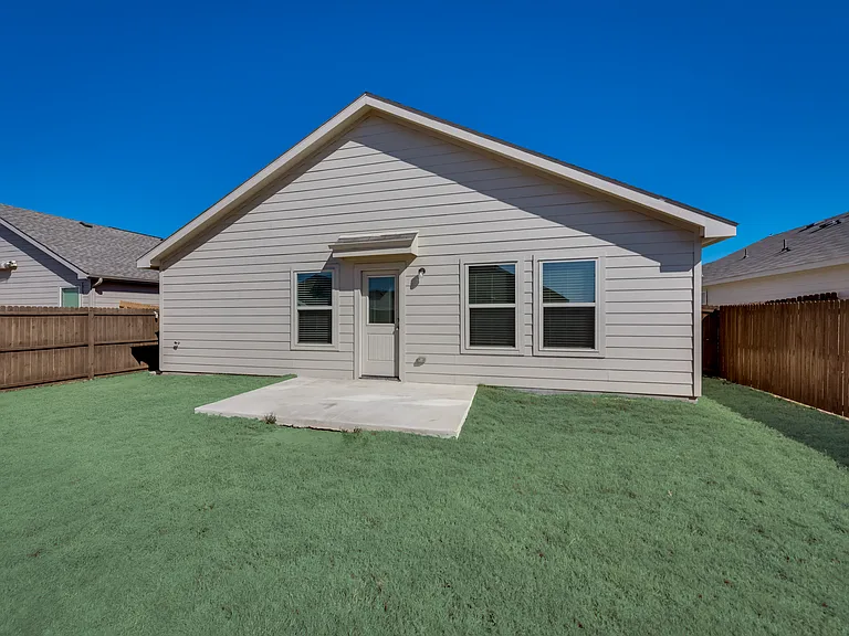 305 Falling Star Dr — Photo 20