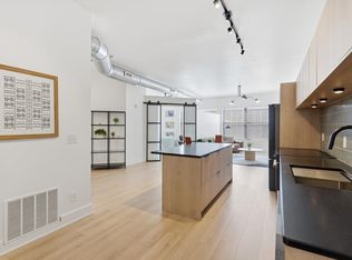 400 E Locust St Unit 301, Des Moines, IA 50309