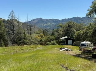 2701 Woodman Peak Road, Laytonville, CA 95454