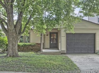 1117 Lancaster Dr, Champaign, IL 61821