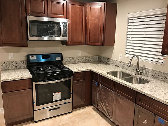 3rd image of 7771 McKinley Ave