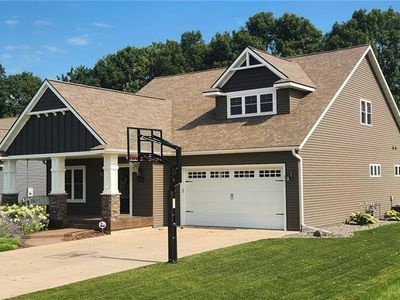 3426 Creek Ridge Drive, Eau Claire, WI, 54703