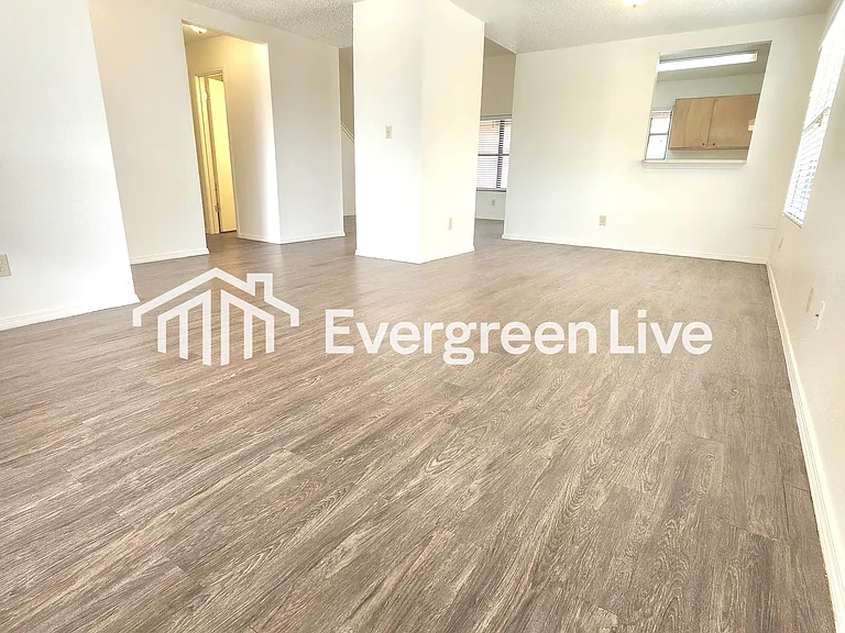 2116 San Miguel Ct — Photo 4