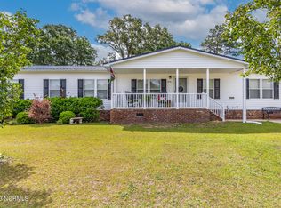 3056 Brakefield Dr, La Grange, NC 28551