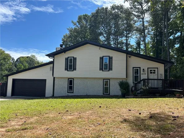 4229 Midway Dr, Douglasville, GA 30134