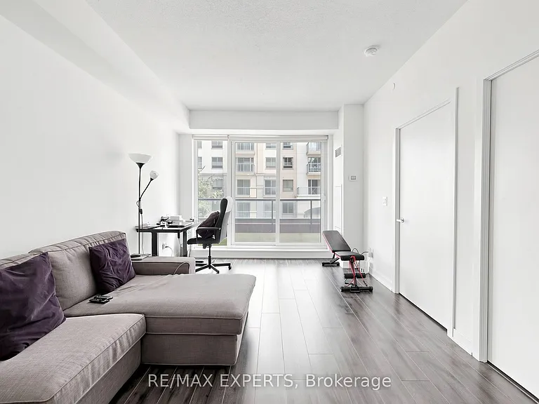 18 Rean Dr #223 — Photo 14