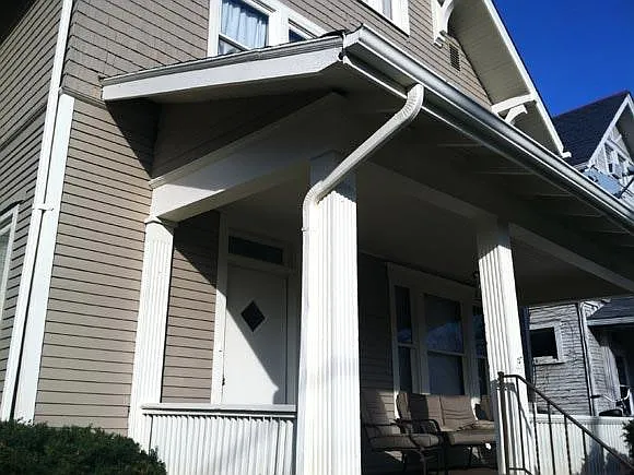 252 E Lane Ave — Photo 8