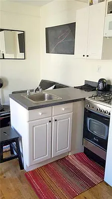 Rented by Buchbinder & Warren | media 4