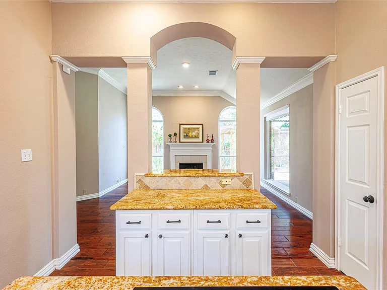 1247 Misty Lake Ct — Photo 10