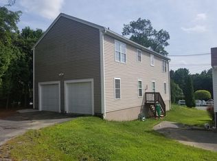 36 Upland St, Worcester, MA 01607