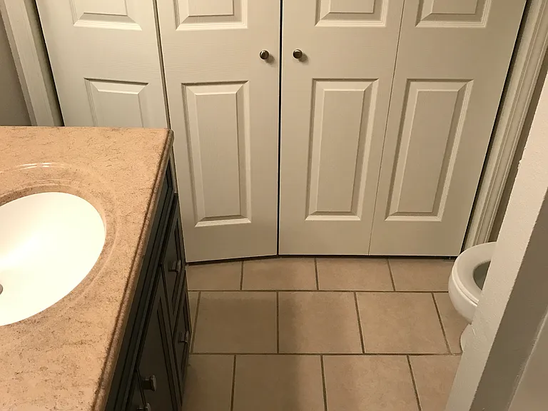 812 Hardy Springs Cir #A — Photo 26