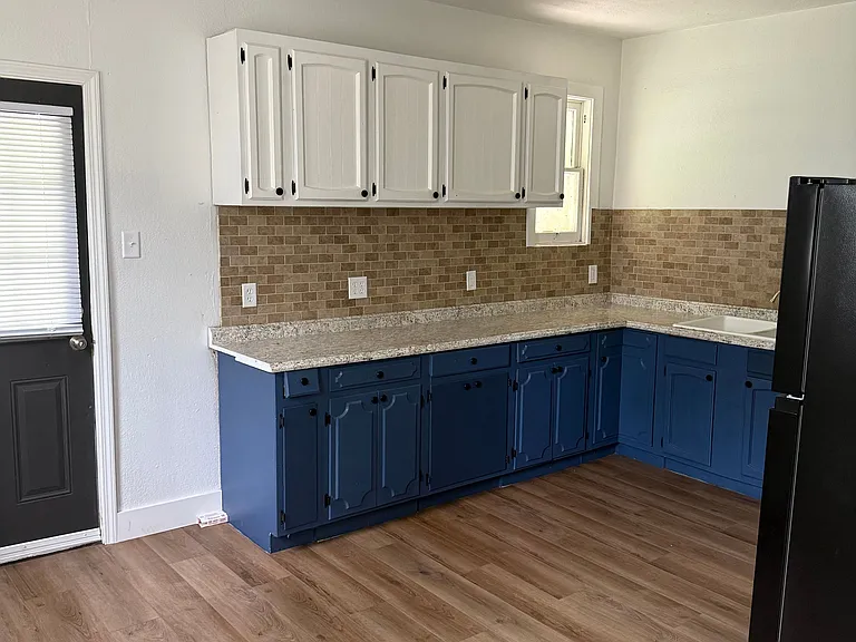 1524 Sacramento St #MAIN — Photo 8