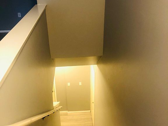 3rd image of 23397 Grayson Dr