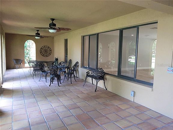 4th image of 6323 Bahama Shores Dr S