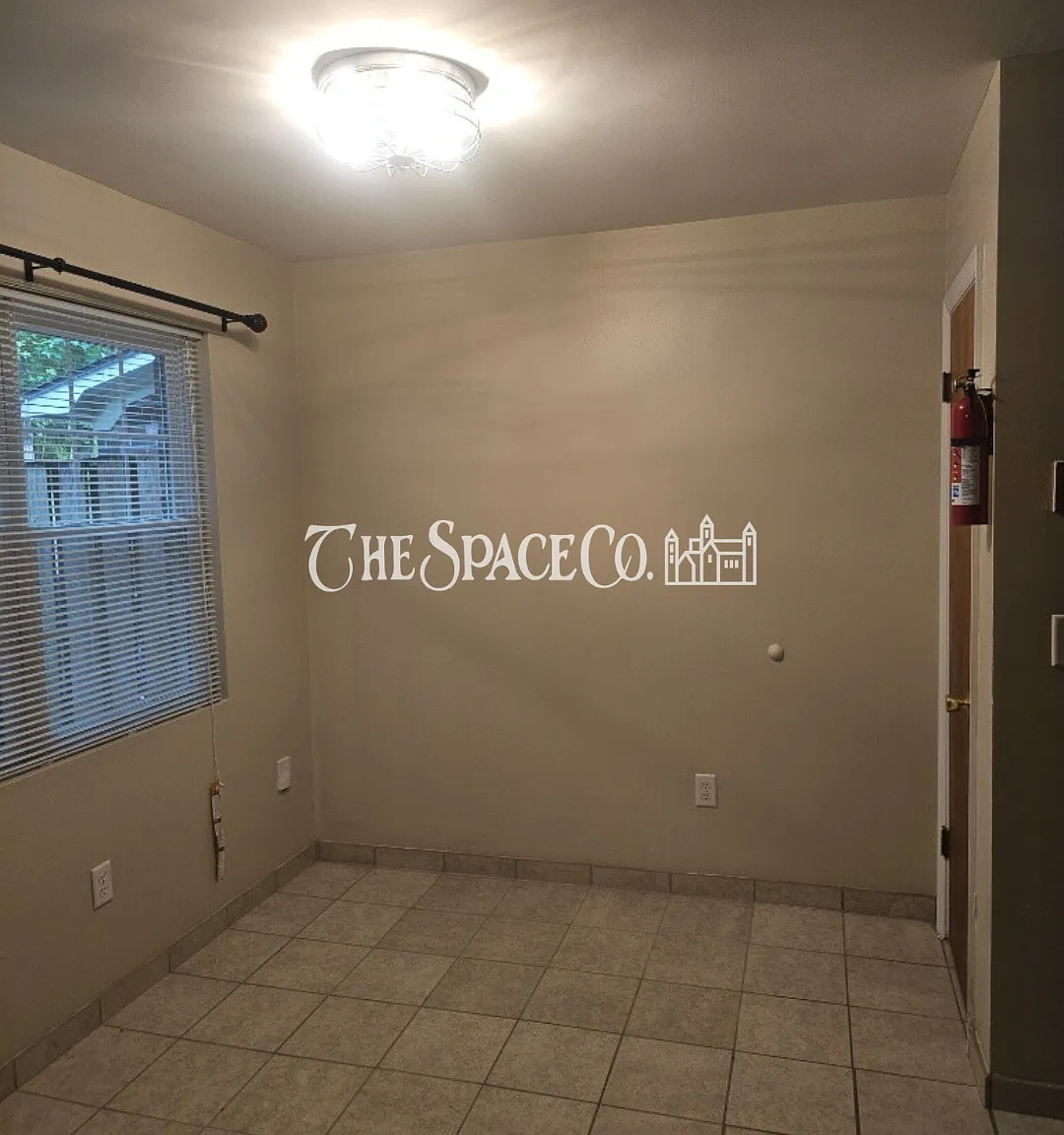 2 bed, 1.5 bath, 1090 sqft, $1,850 — Photo 4