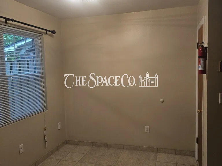 262 Fleming Rd #B — Photo 3