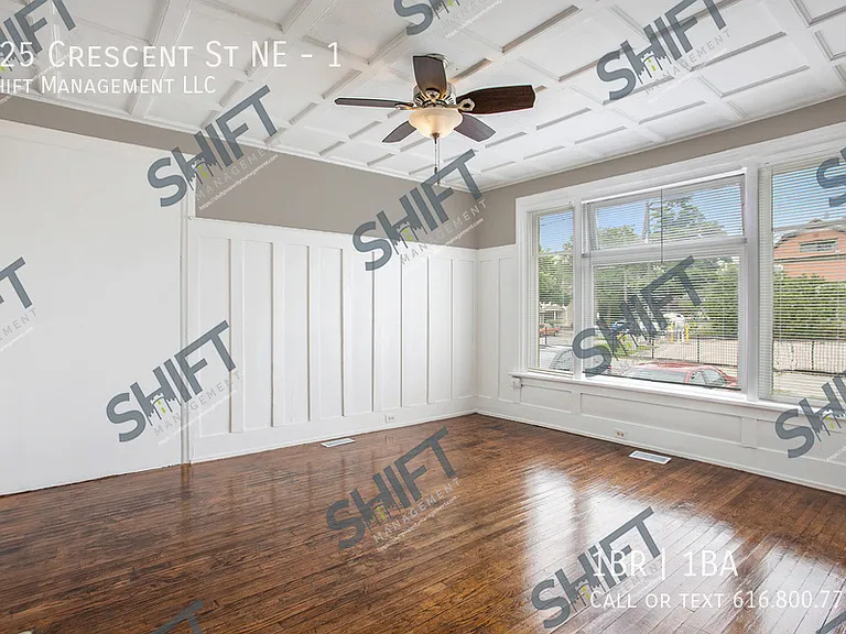 325 Crescent St NE #1 — Photo 5