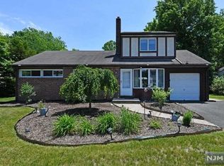 36-10 High St, Fair Lawn, NJ 07410