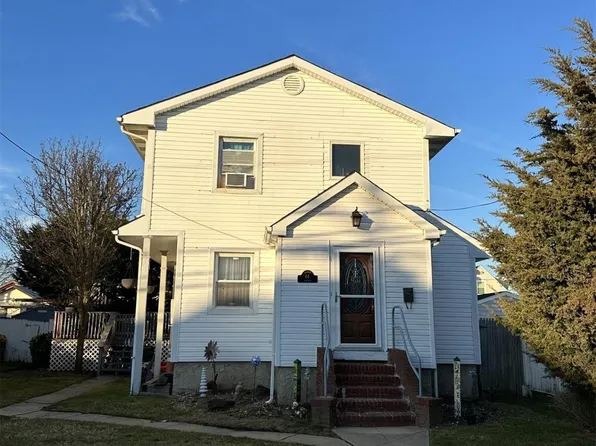 64 Sagamore Road, Island Park, NY 11558