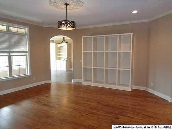2nd image of 5798 Shiloh Ln