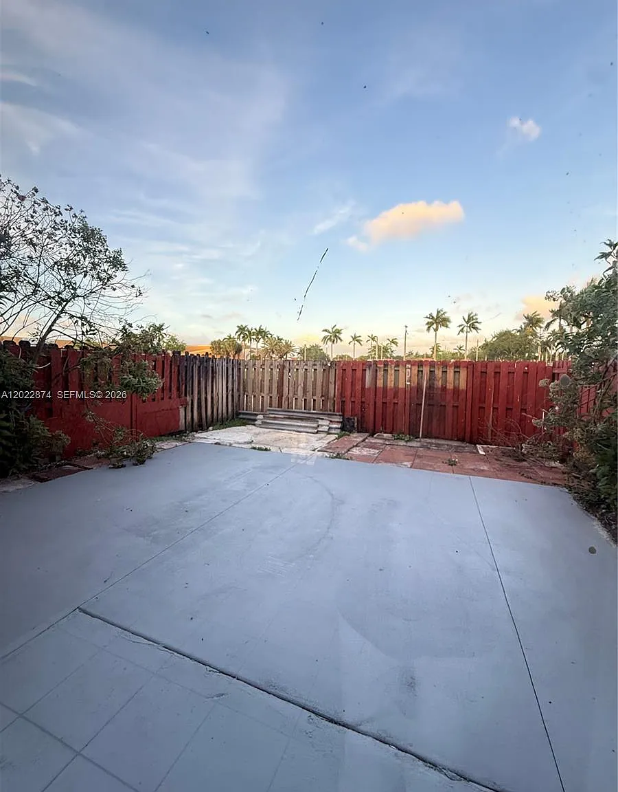 Ibis Villa At Miami Garde — Photo 3