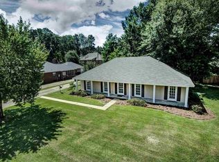 111 Oak Ridge Cir, Madison, MS 39110