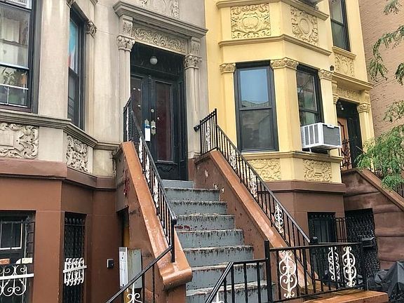2nd image of 148 Woodruff Ave #2A