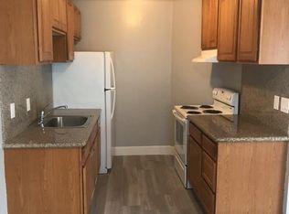 1348 Berry Ln APT 3, Brentwood, CA