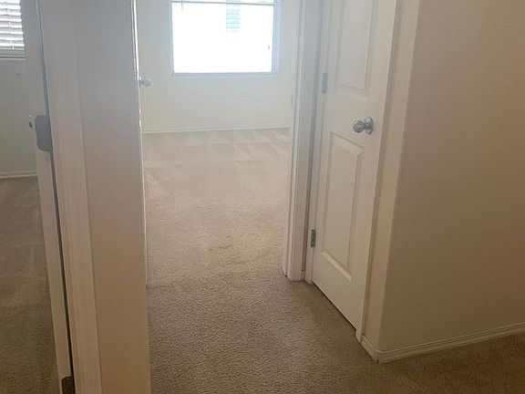 4th image of 3816 Badgerbrook St
