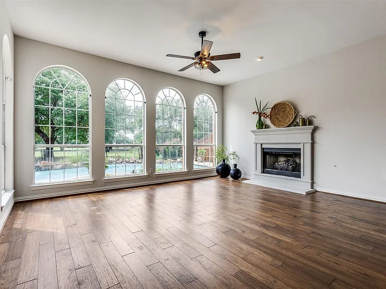5901 Norfolk Ln — Photo 14