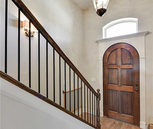 4th image of 486 Spyglass Dr