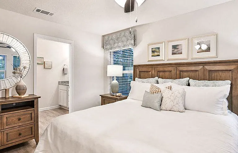 Walton's Landing Townhomes — Photo 10