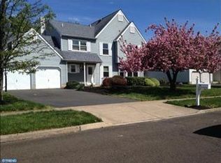 96 Katie Dr, Langhorne, PA 19047